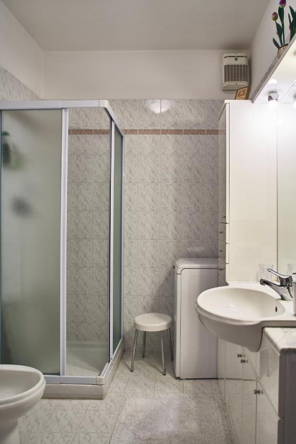 Casa Renata Free Covered Private Parking Siena Bagian luar foto